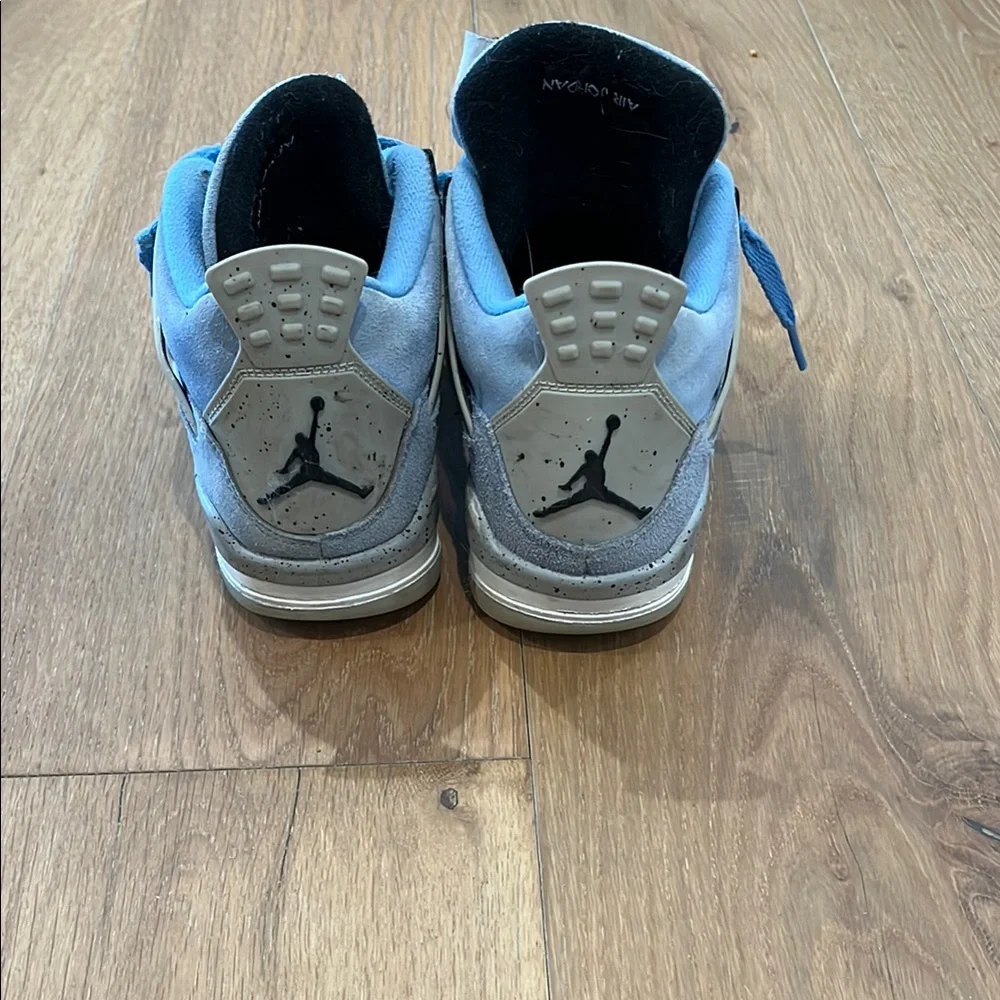 Jordan 4 University Blue Authentic - Picture 4 of 6